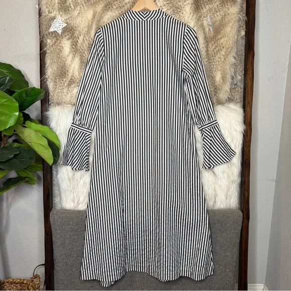 L'Academie Alex Bell Sleeve Striped Duster - Dark Charcoal/White - Picture 4 of 6